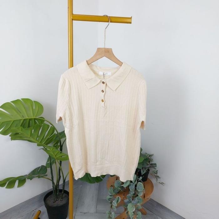 Gambar ATASAN KNIT KERAH BUTTON BRAND TOPPING FASHION WANITA IMPORT BANGKOK TOP024 - Cream dari bebellaid undefined Tokopedia