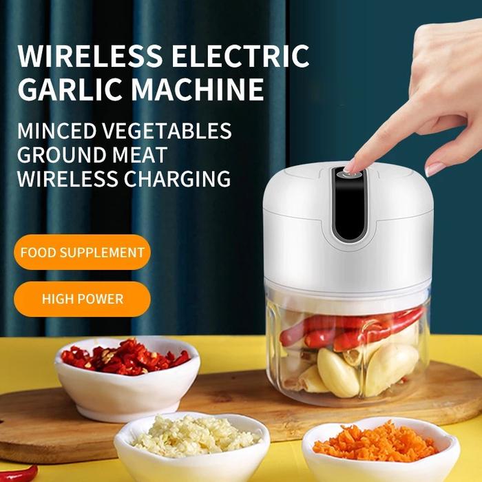 Gambar Mini Electric Food Chopper ~250ML Multifunctional Portable Cordless Food Processor Mincer USB Rechargeable Small Blender Electric Garlic Chopper Grinder Electric Grinder Blender Machine Blender Portable Food Processor Kitchen Appliances Blender Small dari marsinah oil371 undefined Tokopedia