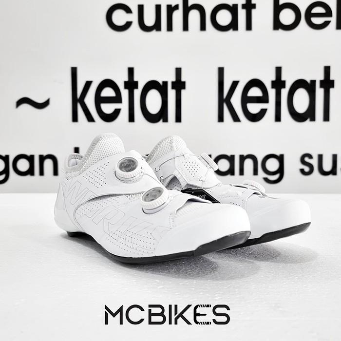 Gambar Sepatu Ct Sepeda S-Works Ares Road Cycling s - White - 40 dari gho shopp undefined Tokopedia