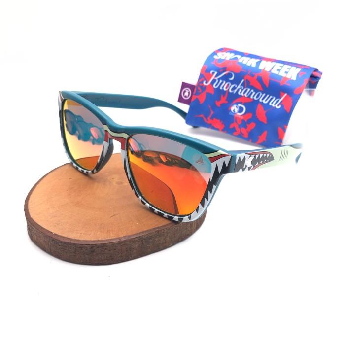 Gambar Kacamata Hitam Knockaround Shark Week Polarisasi Kacamata Pantai Sporty - 8 dari Couture Escapes undefined Tokopedia