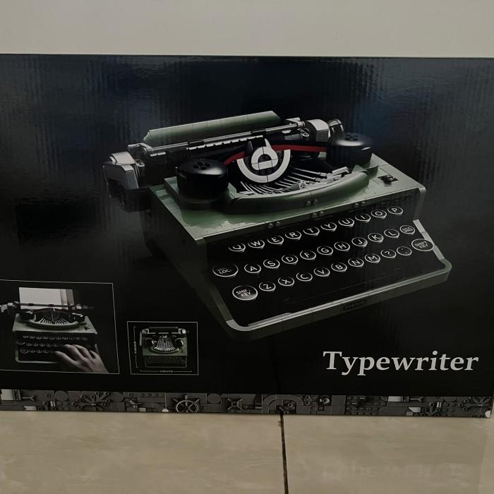 Gambar LEGO Ideas 21327 Typewriter Mesin Tik Bricks Compatible dari Chesha Shop undefined Tokopedia