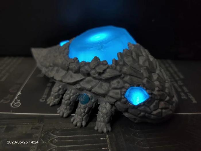 Gambar Game DARK SOULS Crystal Lizard LED light-up Statue PVC Action Figure Model Toys dari GROSIR SMS undefined Tokopedia