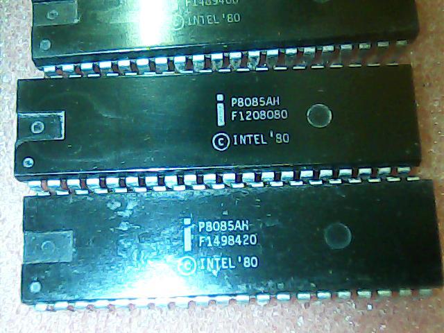 Gambar P8085AH INTEL80 Antique cpu collection testimony of history antique computer accessories dari Zdroid undefined Tokopedia