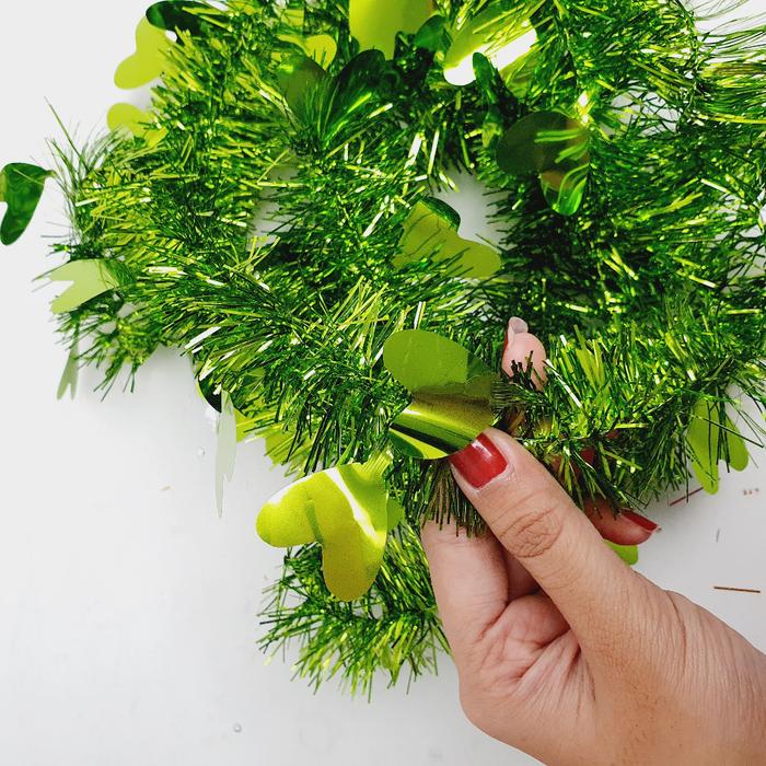 Gambar Slinger Ornamen LOVE Tinsel Hantaran Dekorasi Pesta Ulang Tahun  Natal - Hijau Muda dari DEPARCEL RIBBON undefined Tokopedia