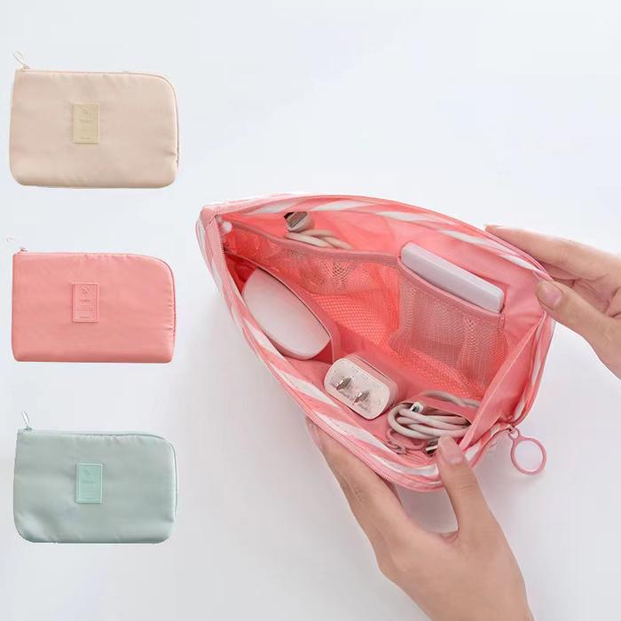 Gambar Travel Accessory Cable Bag Portable Digital USB Electronic Organizer Gadget Case Travel Cellphone Charge Mobile Charger Holder dari kanang hayam kelingkar undefined Tokopedia
