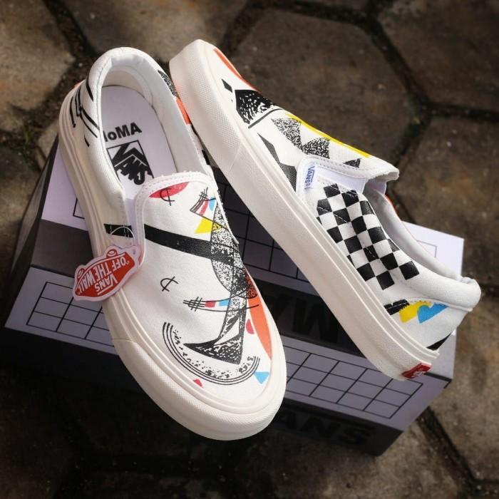 Gambar Best Seller Sepatu Sneakers Pria Dan Wanita Unik / Vans Slip On Moma Black Orange [Terlaris] [Original] - W3, 36 dari Sutisna65Store undefined Tokopedia