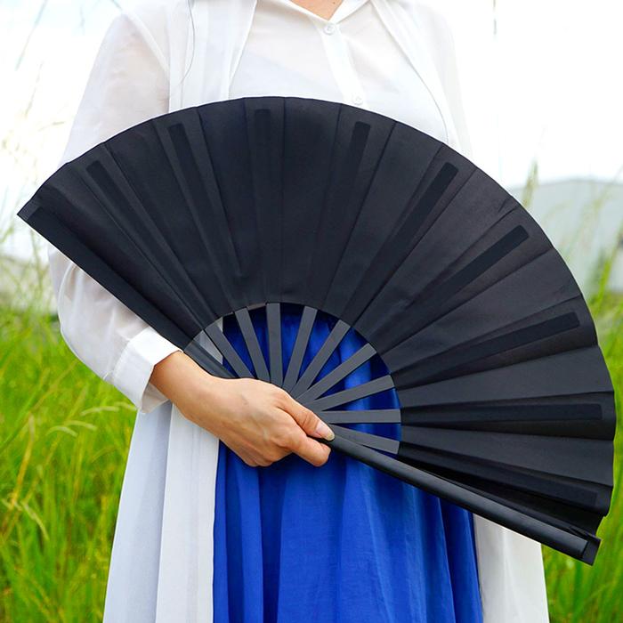Gambar Chinese Martial Arts Kung Fu Fan Tai Chi Dance Fan Plastic Stage Performance Folding Fan DIY Graffiti Solid Color Fan Photo Prop dari Pesonaaa Elok undefined Tokopedia