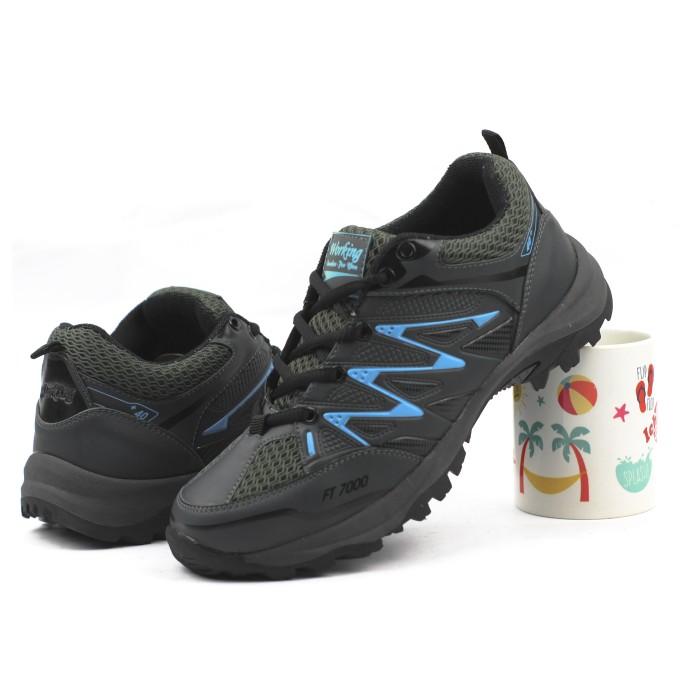 Gambar Sepatu Boots Pria Safety Low Gunung Hiking Kekinian Terbaru Lokal Bran - Abu Tosca, 38 dari germosf undefined Tokopedia