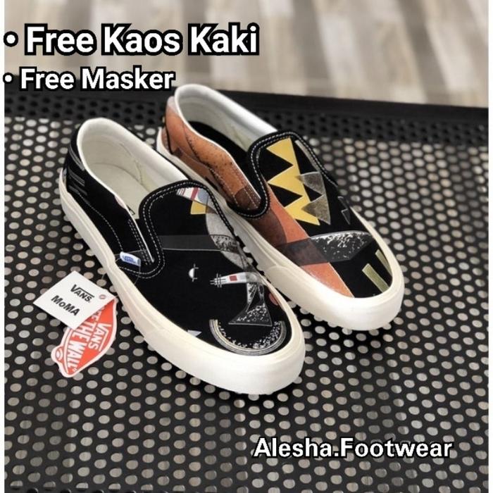 Gambar SEPATU VANS SLIP ON MOMA BLACK PREMIUM QUALITY / VANS SLIP ON dari vivimayasari store undefined Tokopedia