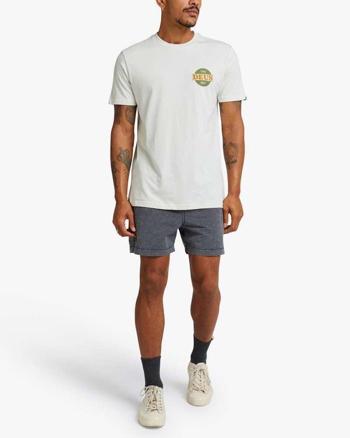 Gambar TERBARU DEUS EX MACHINA - HOT STREAK TEE - VINTAGE WHITE COD - VINTAGE WHITE, M dari Soonkakarot undefined Tokopedia
