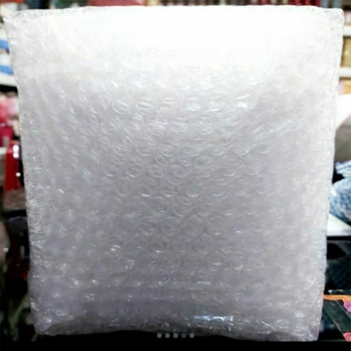 Gambar UM1 BUBBLE WRAP CANDLE & GIFT SET dari beautynailsjateng undefined Tokopedia