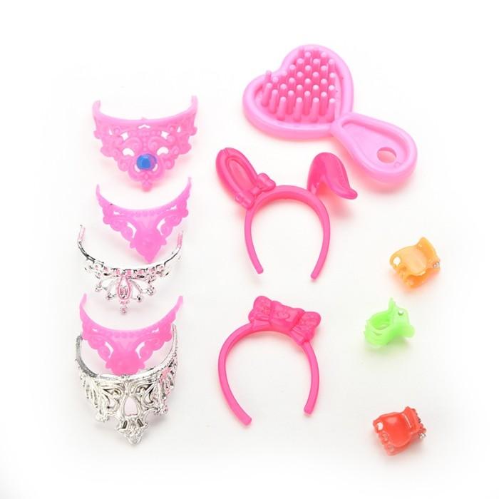 Gambar OM440 Set Tas Handbag Kalung Sisir Untuk Aksesoris Boneka Barbie dari dhot toystor undefined Tokopedia