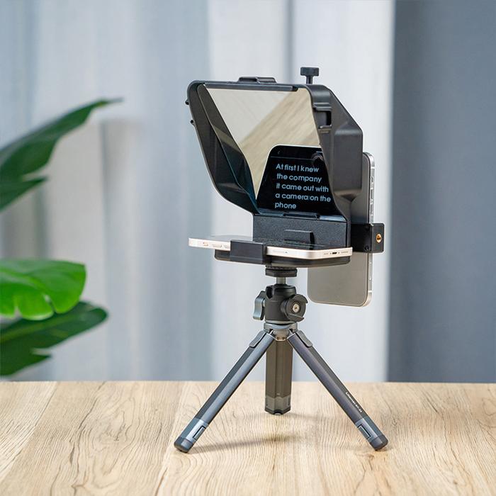 Gambar Portable Mini Teleprompter Prompter for Smartphone/DSLR Camera Video Recording Live Streaming Interview W Remote Equipment dari Queen Ace undefined Tokopedia