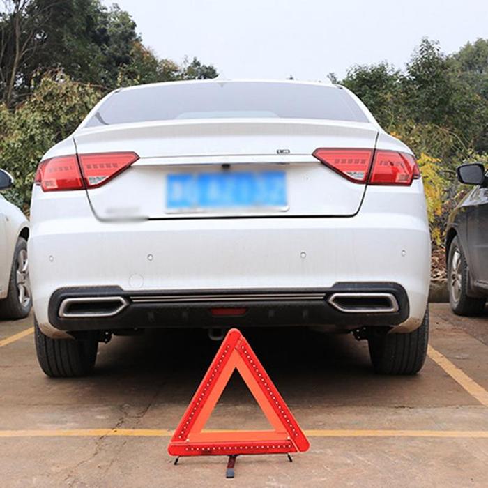 Gambar Car Triangle Warning Light Portable LED Light Automotive Tripod dari Keisyastor undefined Tokopedia