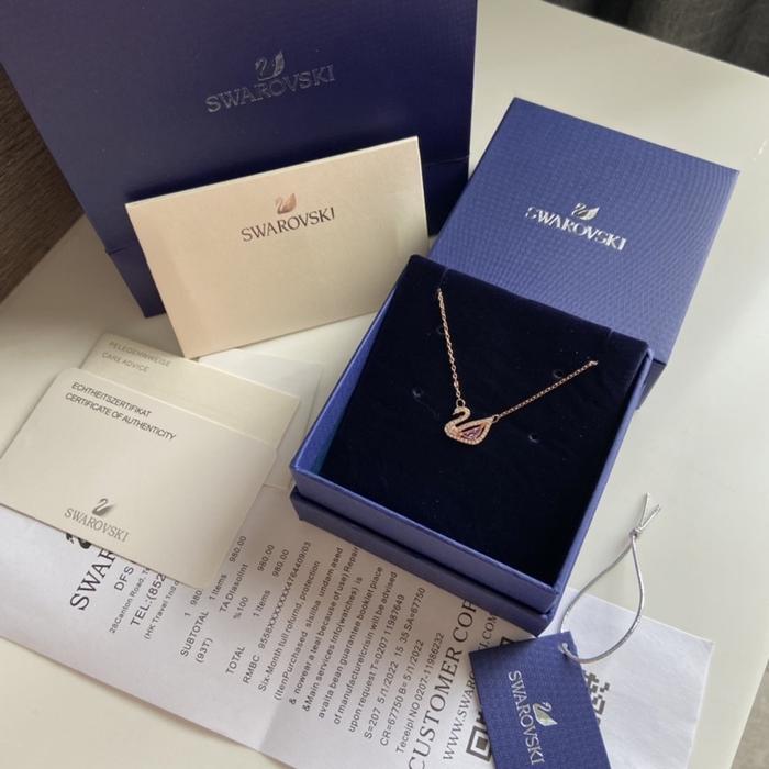 お取り置きになりました♡総Swarovski✧︎ やりきれない
