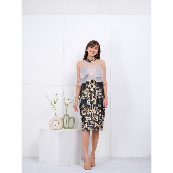 Gambar SET BATIK SERIES YBL BLACK SERAGAM KELUARGA FAMILY CHEOMGSAM IMLEK QIPAO SANGJIT DRESS SABRINA PARTY/DRESS BATIK ORGINAL CHEONGSAM/BAJU CHEONGSAM/BAJU - 981_LACE_CREAM dari Tokoduino Official undefined Tokopedia