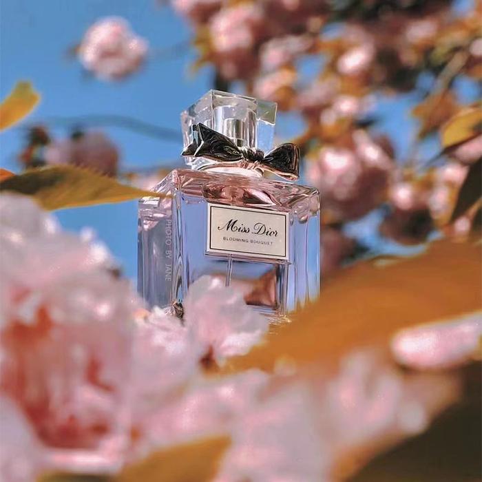 Wewangian Dior Miss Dior Eau De Parfum 50ml Wewangian Harga Miss