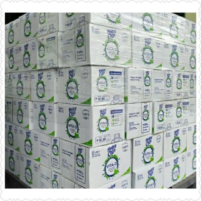 Gambar Hydro Coco 330ml Vita-D Kalbe 1 dus isi 12 MURAH!!! dari malinastr undefined Tokopedia