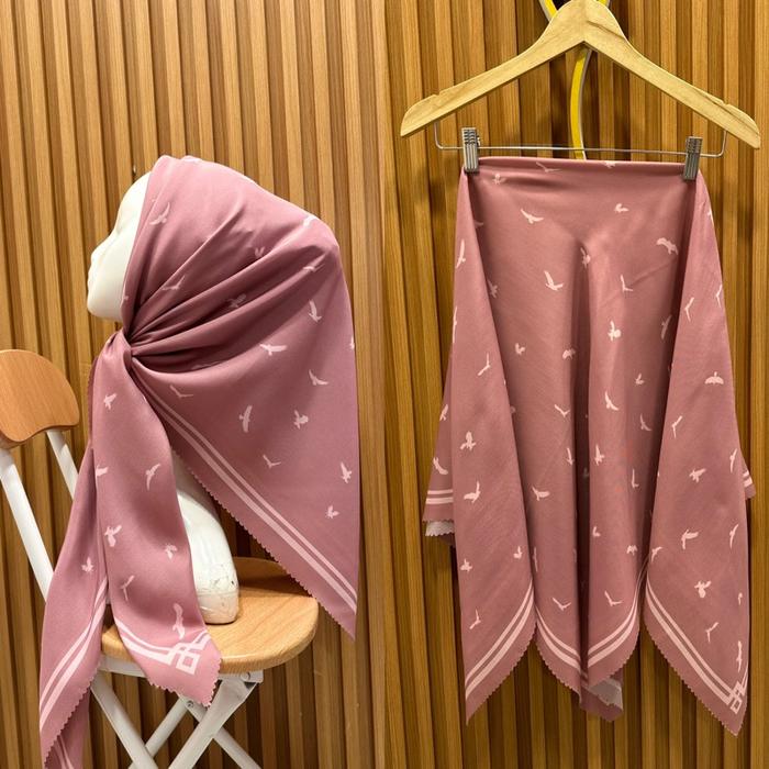 Gambar NEW SEGI EMPAT MOTIF kalem ORIGINAL By Meidina  soft  voal motif viral v5 - Elangdusty, 110 dari Toko Grosir3N undefined Tokopedia