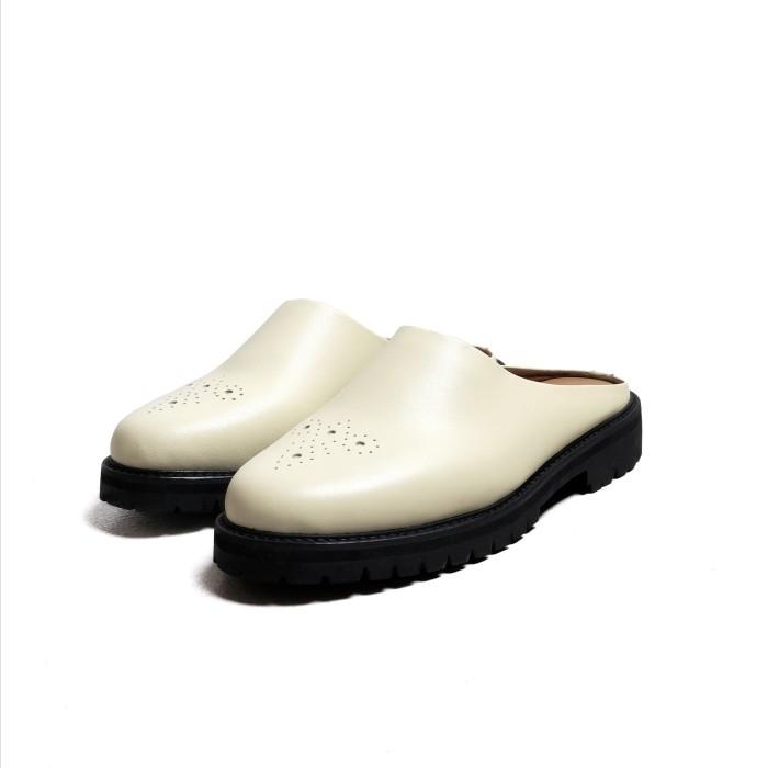 Gambar Jovem Loafers Mule Series - Ivory White - 44 dari JovemStudio undefined Tokopedia