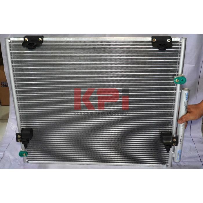Gambar KONDENSOR / CONDENSER TOYOTA FORTUNER BENSIN - POKKA dari Adhi Cuss undefined Tokopedia