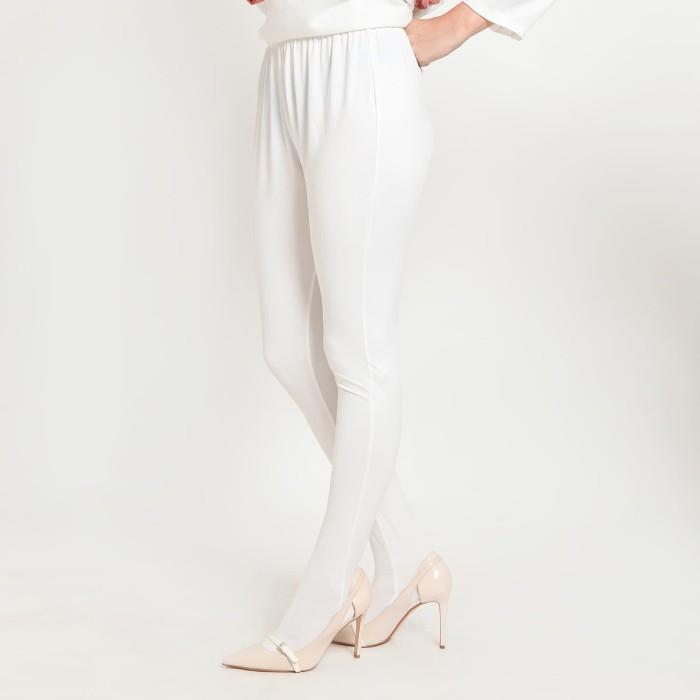 Gambar Hijab Ellysha LEGGING WUDHU FASHIONABLE TERLARIS/TERMURAH/TERPOPULER - Putih dari slema shop undefined Tokopedia