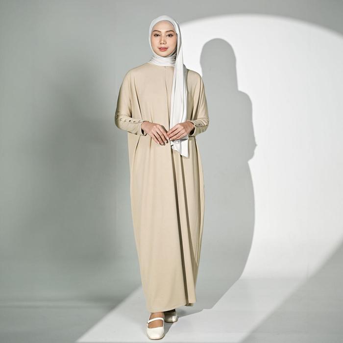 Gambar Hijaberies - Keia Knit Dress (Dress Wanita Muslim Panjang Bahan Simple Rib yang Nyaman) - Sand, All Size dari Hijaberies undefined Tokopedia