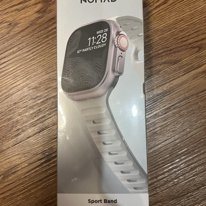Gambar Best Wts Nomad Sport Band Apple Watch Ultra 44/45/49mm BNIB - Putih dari Harapan Store 77 undefined Tokopedia