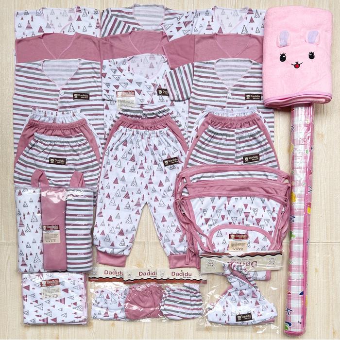 Gambar (Langsung Diproses) 50 Pcs Baju Bayi Baru Lahir Paket Hemat Dusty Pink New Baby Paket Komplit Bayi Baru Lahir / 50 Pcs Paket Bayi Newborn / Gift Set Baby Kado Lahiran Bayi / 50 Pcs Paket Hemat Komplit Baju Bayi Baru Lahir Dusty Pink New Paket Lengkap dari bakulbayiikk undefined Tokopedia