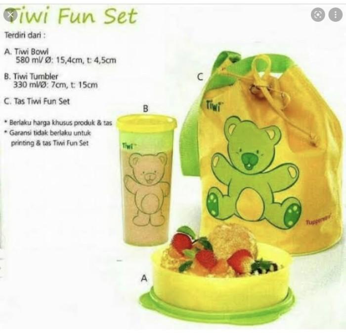 Gambar Tempat makan dan minum Anak Tupperware Junior Bento Set - Tiwi Fun Set dari Skerich Store undefined Tokopedia