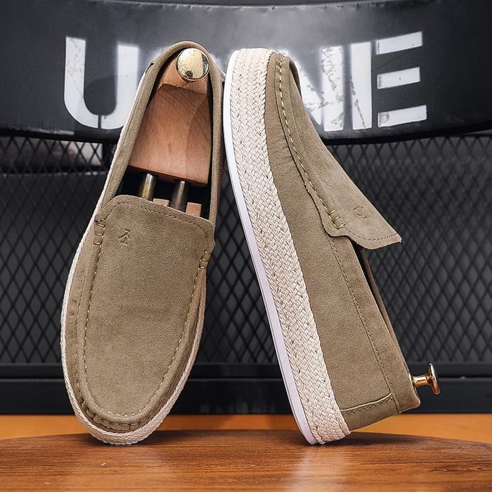Jual Terlaris! New Canvas Shoes Men Breathable Light Slip on Flat - Main Image