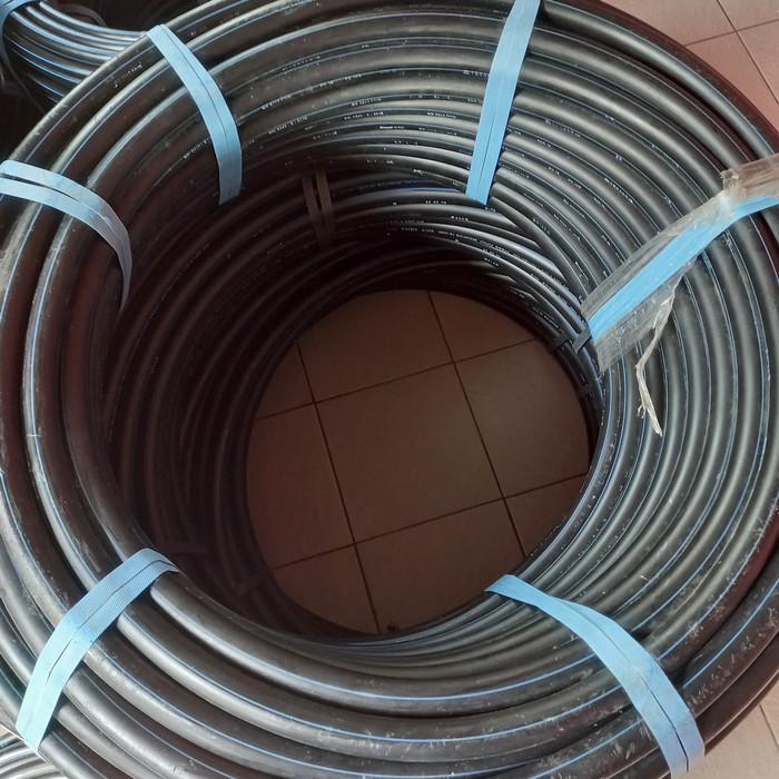 Gambar okKirim- PIPA HDPE 1 INCH PN16 RUCIKA WAVIN 100meter / SELANG HITAM HDPE dari rosariaaaaaaaaaio undefined Tokopedia