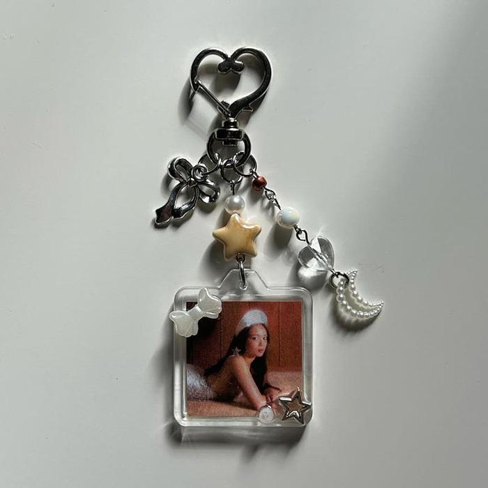 Gambar album Lamp keychains handmade trendy aesthetic y2k dari rendiseti undefined Tokopedia