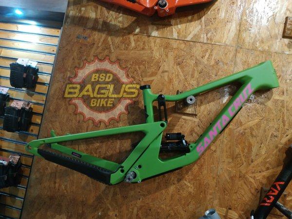 Jual SANTACRUZ FRAME SS NOMAD CARBON C ROCKSHOX SUPER