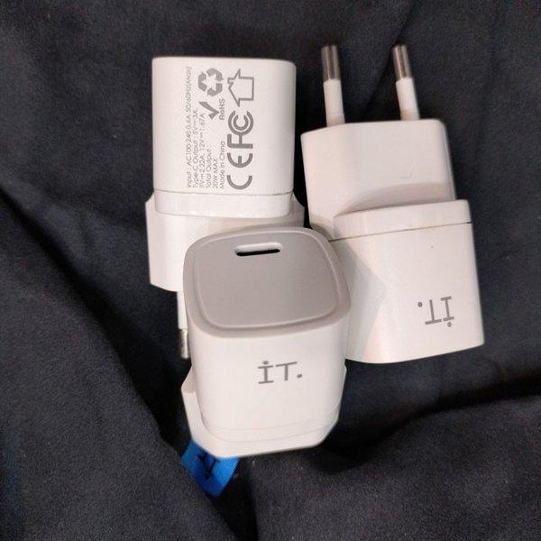 Jual IT Adaptor Charger 20W 20 Watt Plug Type C Tangerang