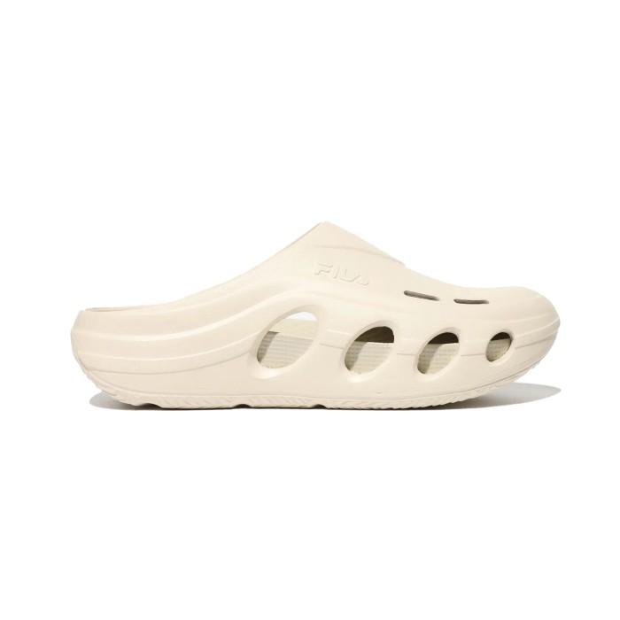 Gambar FILA Sandal Wanita Bubble Foam Clog- All Beige - 39 - 36.5 dari BadarOnlineShopp undefined Tokopedia