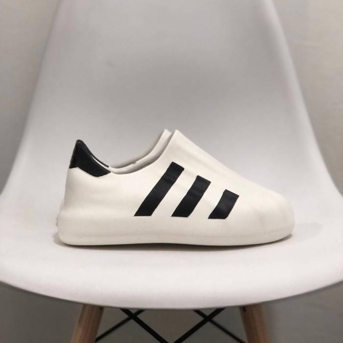 Jual Sepatu Terbaru // Adifom Superstar White Black HAPPY