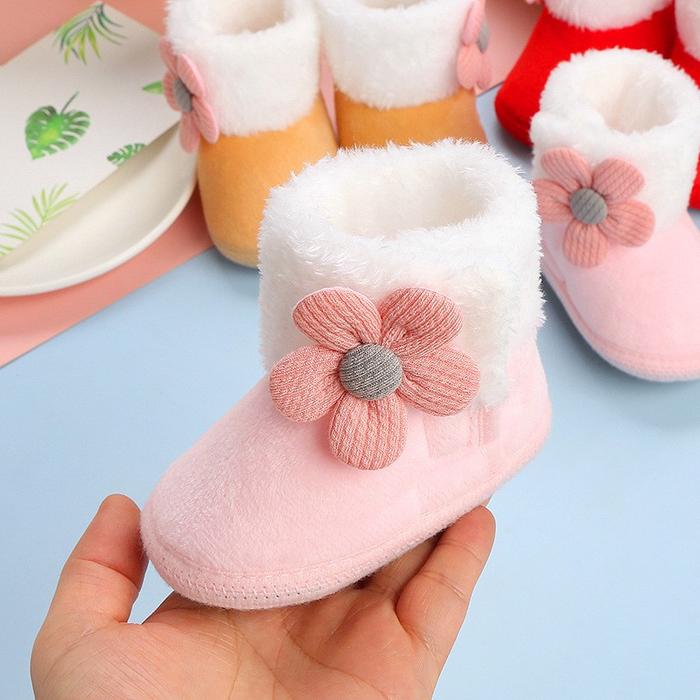 1pcs Baby Girl Shoes New Fashion Newborn Baby Girls Boys Comfortable Soft  Booties Solid Pompom Snow Boots Toddler Shoes
