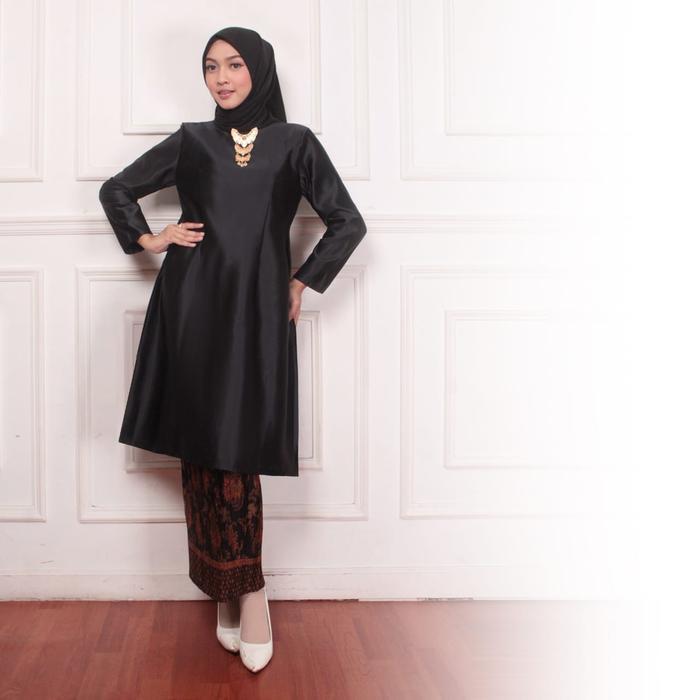 Gambar Spesial Produk Pilihan Kebaya Modern/Set Baju Kurung/Kebaya Baju Kurung/Baju Kurung Malaysia/Baju Kurung Cotton Plain Wanita Atasan Setelan Kondangan Dress Mewah Seragam Tencel Silver Kebaya Satin Pasti Suka - Hitam, Baju Aja M dari TokoFARDADIANTARADIA undefined Tokopedia