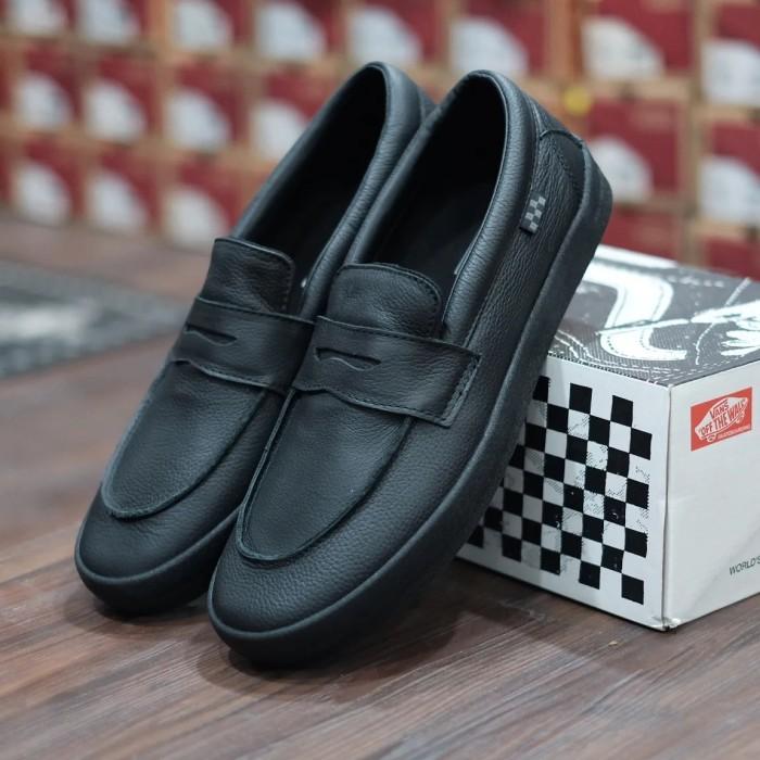 Vans Slip On Loafer Skate Black Black 46 di Jeffryystore1 Tokopedia - Main Image