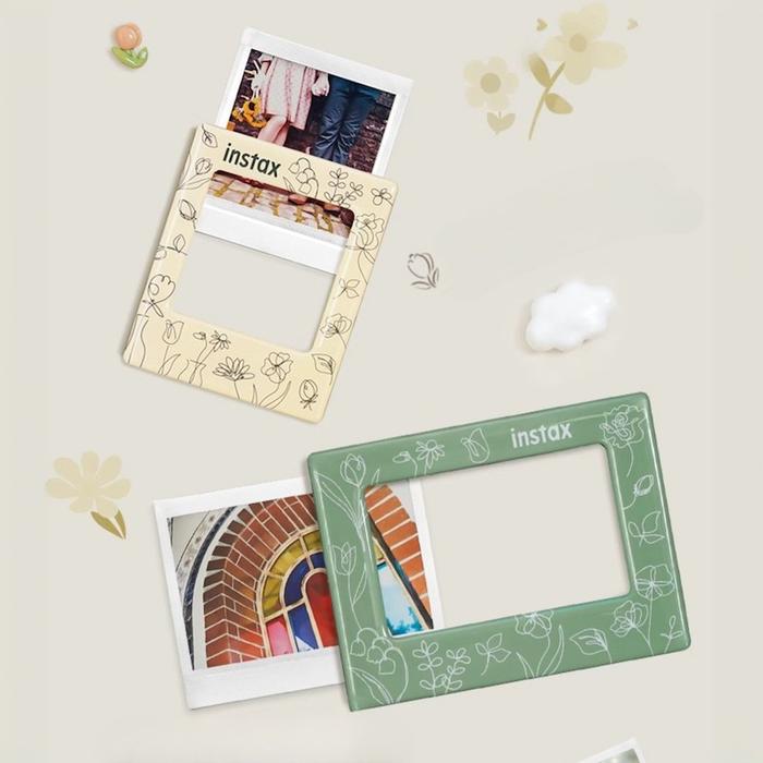 Gambar Terlaris! New! Magnetic Photo Frame Fridge Magnet for Instax Square SQ Wide Film CAC44 dari toko nurfian undefined Tokopedia