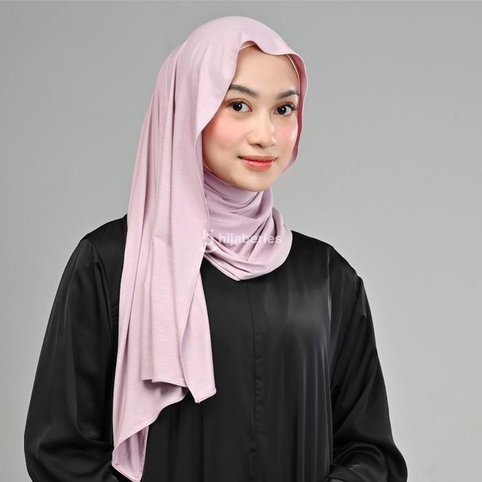Gambar Hijaberies - Kesa Pashmina Kaos (Pashmina bahan Rayon Spandex dan Tencel Modal) - Tencel - Blush dari Olimpia Haven undefined Tokopedia