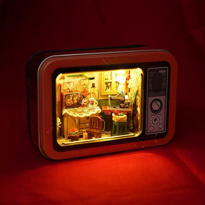 Gambar ikohstore2 DIY Miniature House Room Kit 3D - Miniatur Rumah Rumahan Boneka Rakit Ruangan Mini Dollhouse Vintage - TH18 GRANDMA'S dari ikohstore2 undefined Tokopedia
