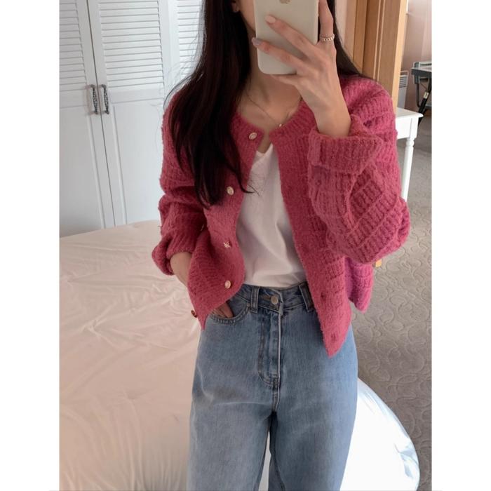 Gambar Cardigan Rajut Tebal Wanita Kemeja Garis Garis Wanita Korean Style Outer Knit Crop Baju Wanita Terbaru 2025 Kekinian Viral - Pink, Satu ukuran dari PUTRA BRATA 2 undefined Tokopedia