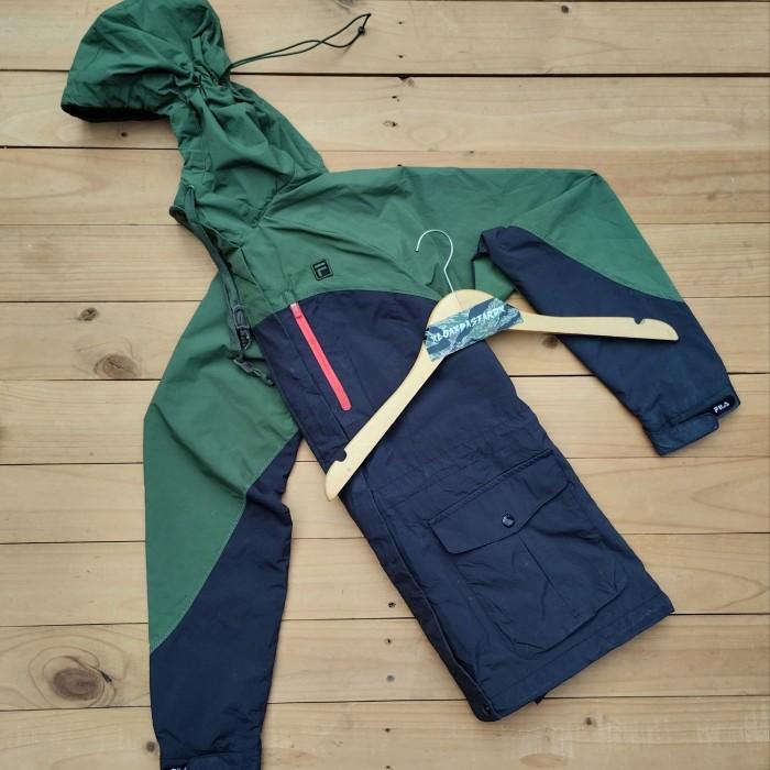 Gambar The north face gorpcore goretex jacket no arcteryx mammut dari Brown Market. undefined Tokopedia