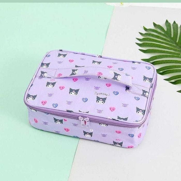 Gambar Baru Lunch Bag Sanrio Tas Bekal Makanan Waterproof Tahan Panas / Dingin Karakter Kuromi Melody Cinnamoroll Tempat Bontot Kotak Makan Minum Anak Cowok Cewek Dewasa Thermal Bag Laki Laki Perempuan Motif Kartun Insulation Lunch Bag - KUROMI dari toko junaedii undefined Tokopedia
