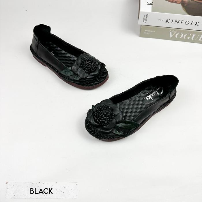 Gambar Terbaru Clarks Sepatu Wanita Flatshoes 100 % Kulit Asli AH 5588 Viral - Black, 36 dari nainggolan1 undefined Tokopedia