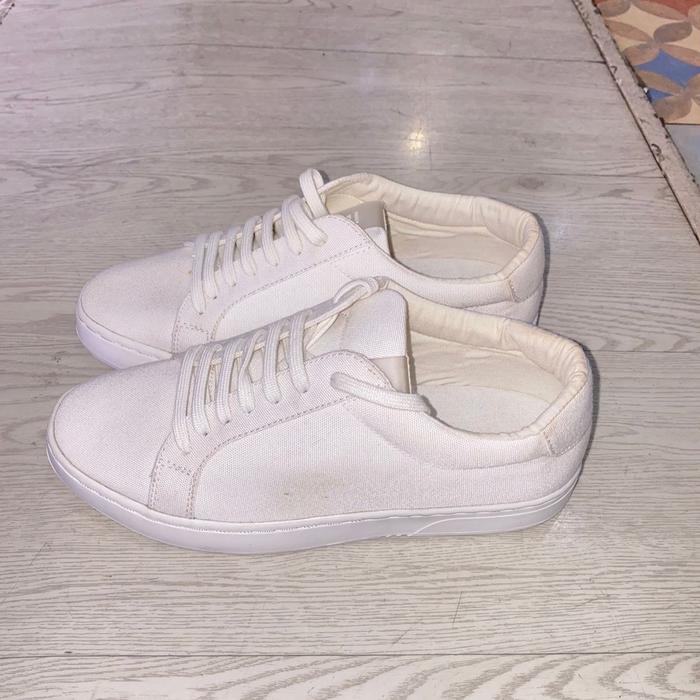 Gambar FINE COUNSEL | MAKASSAR Off Season Sale - SIZE 36 CANVAS dari Fine Counsel undefined Tokopedia