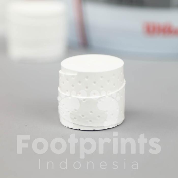 Gambar Wilson Pro Perforated Overgrip Feel Grip Tenis Tennis Dry Tipis Tacky - Putih 1 pcterbatas - Putih 1 pc dari capellaaa undefined Tokopedia