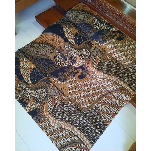 Gambar 15 Motif parang solo terbaru / batik sragen / batik solo / kain batik / batik tulis / batik murah / batik premium / batik halus sragenan / batik suci alya / batik windasari / batik lianasari / batik aida / batik nurhasida / batik semar / batik danar hadi - Motif 19 dari Rm zoro undefined Tokopedia